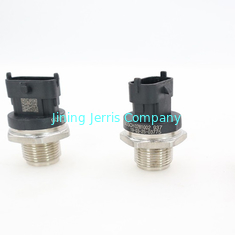 Excavator parts PC200-8 PC300-8 Engine Common Rail Pressure Sensor 6745-71-4320 6754-72-1210