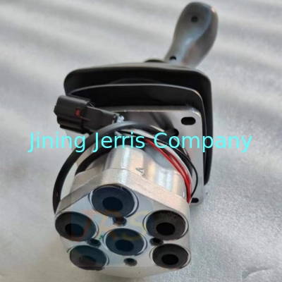 Doosan DX300LCA,DX340LCA,DX380LC, DX225LC excavator JOYSTICK VALVE  410113-00124B 410113-00125B