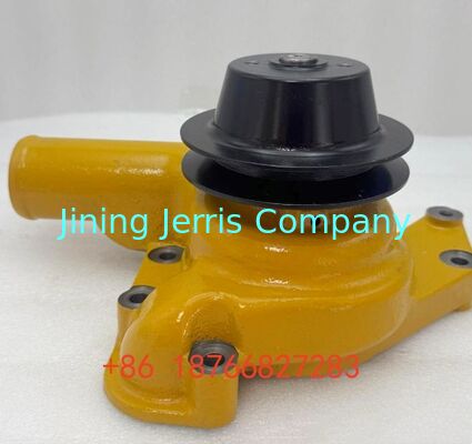 Komatsu 6D105 S6D105 S6D105-1 Engine Water Pump 6136-62-1102 6136-62-1100 for PC200-3 PC220-3 Excavator Parts